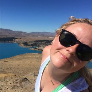 Meet your Posher, Blake